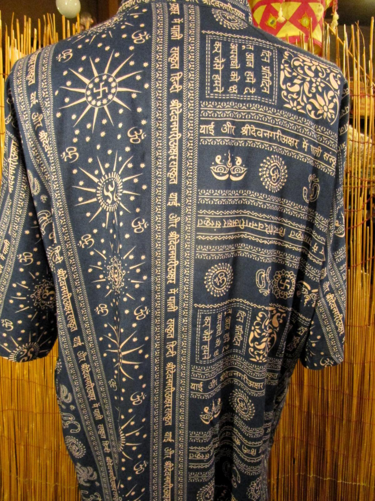 画像: ラムナミプリント＊レーヨン素材＊マオカラー＊半袖＊プルオーバー＊２XＬ