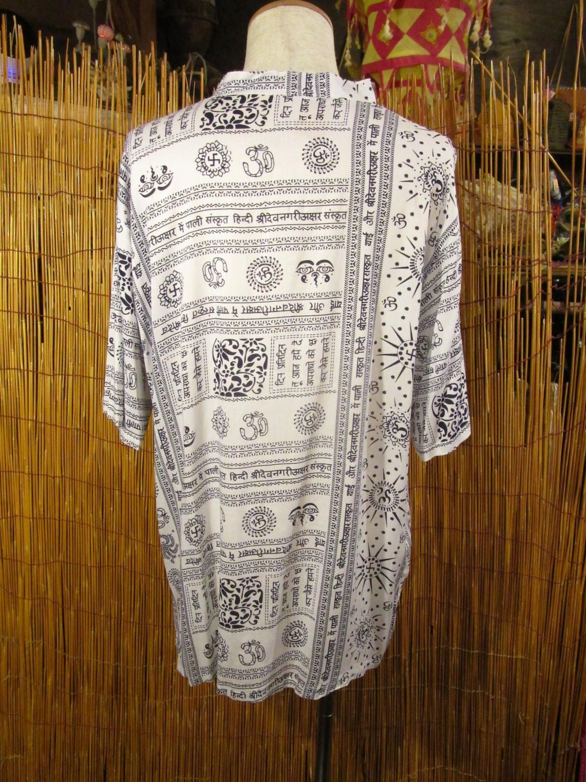 画像3: ラムナミプリント＊レーヨン素材＊マオカラー＊半袖＊プルオーバー＊２XＬ