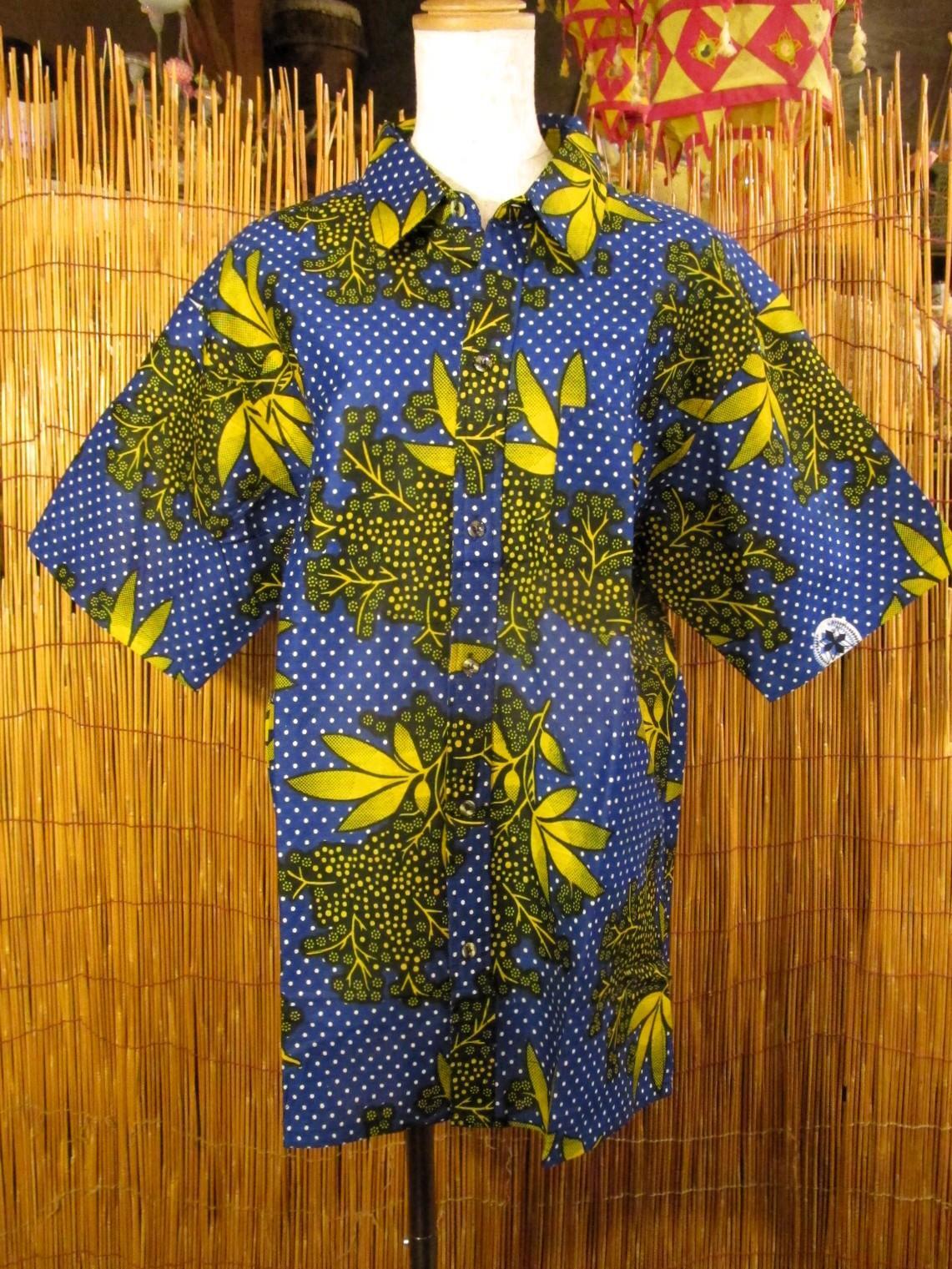 画像1: アフリカンプリント＊コットン素材＊半袖＊シャツ ＊Ｍ