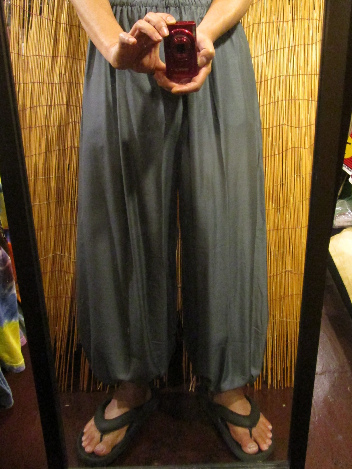 画像: ねずみ色＊レーヨン素材＊ふんわり＊アラジンパンツ