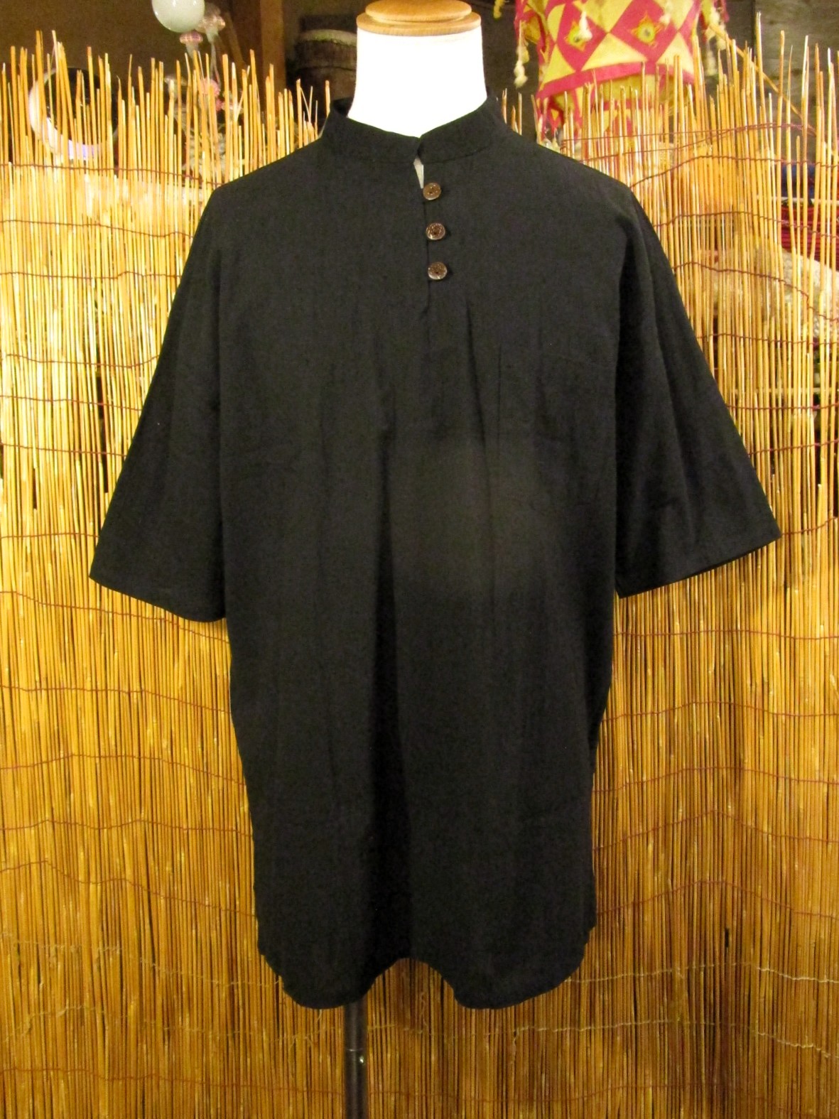 画像1: 三つボタン＊コットン素材＊胸ポケット＊半袖＊プルオーバー＊２ＸＬ 