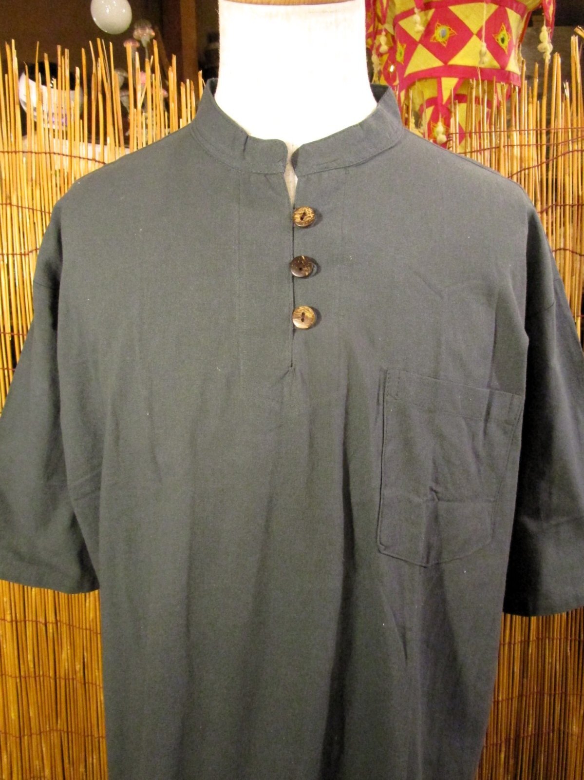 画像: 三つボタン＊コットン素材＊胸ポケット＊半袖＊プルオーバー＊２ＸＬ 