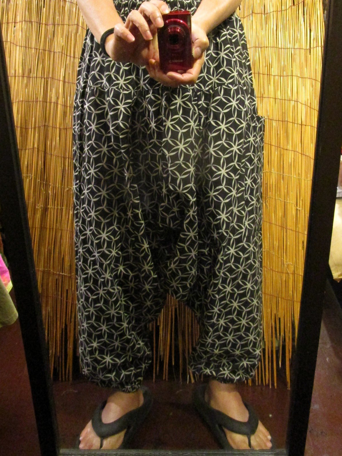 画像: 和風プリント＊コットン素材＊ふんわり＊サルエルパンツ