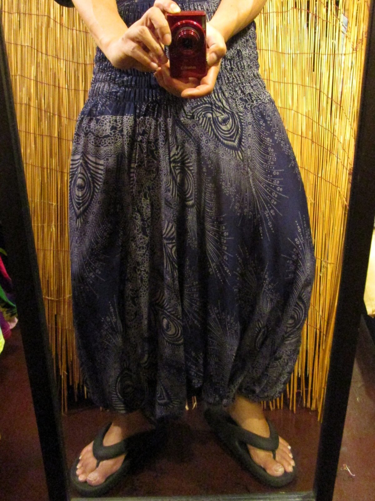 画像: ピーコック風プリント＊レーヨン素材＊２ＷＡＹ＊サルエルパンツ 