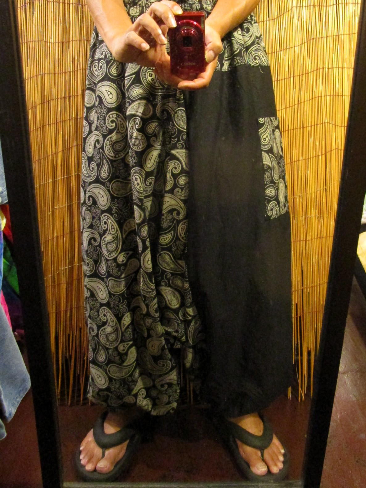 画像: 黒色＋和風プリント＊切り替え＊コットン素材＊ふんわり＊サルエルパンツ