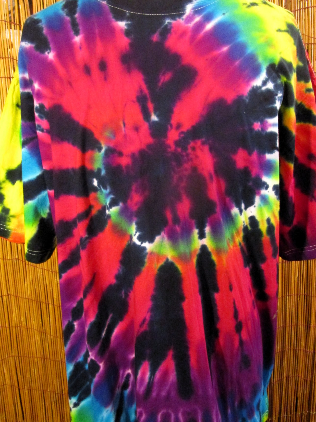 画像: タイダイ染め＊コットン素材＊半袖＊Ｔシャツ＊２ＸＬ