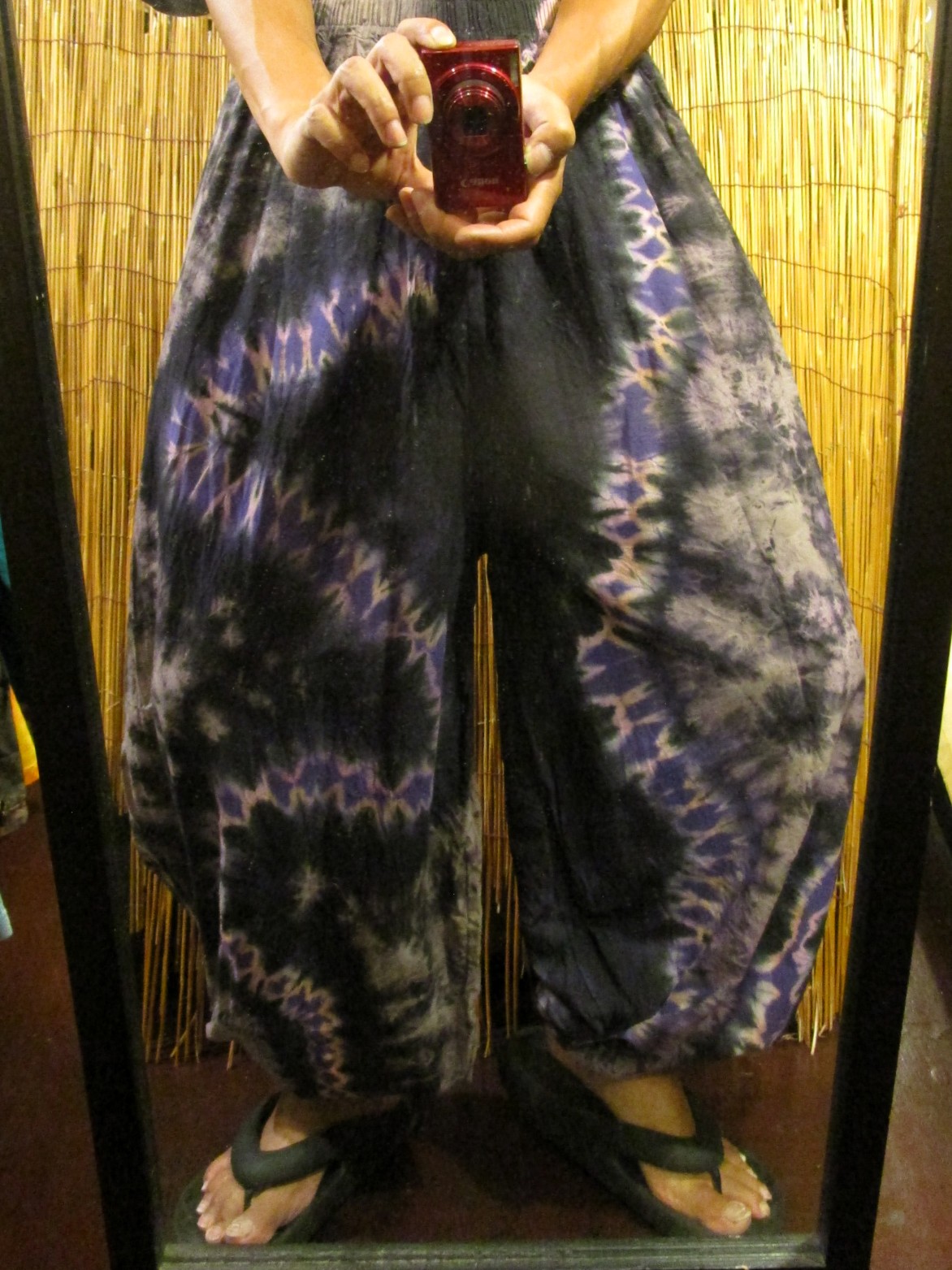 画像: ラヴァタイダイ染め＊コットン素材＊ゆったりシルエット＊ビッグアラジンパンツ＊バルーンパンツ