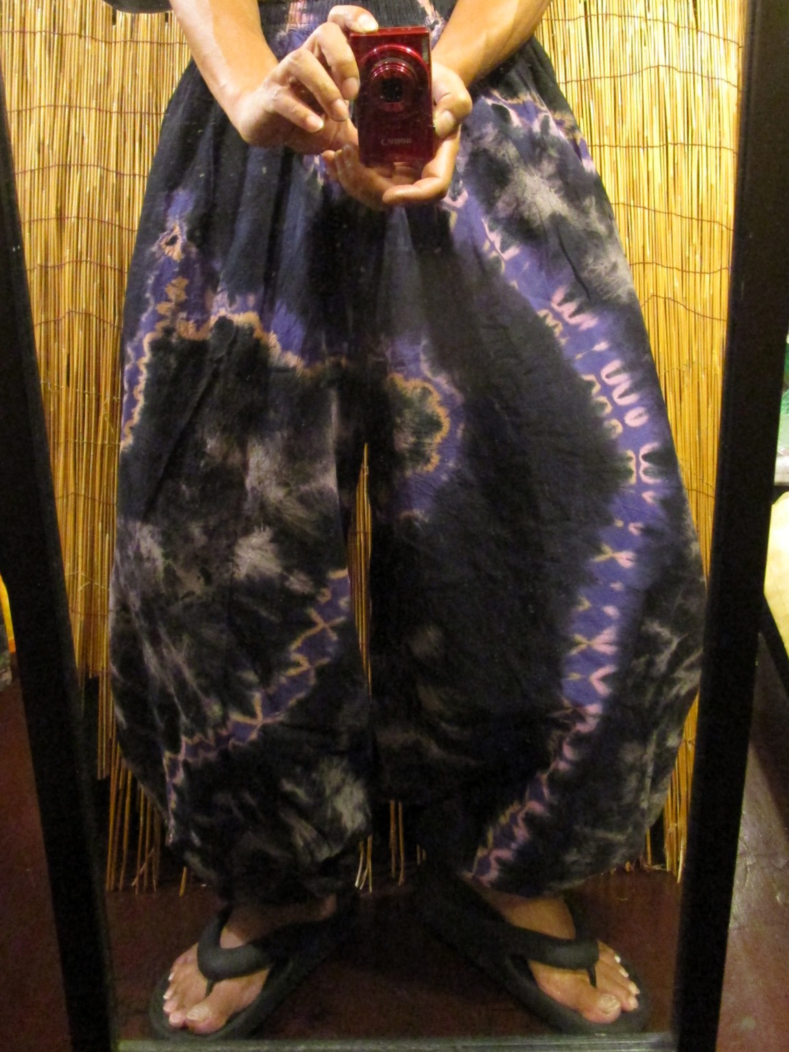 画像: ラヴァタイダイ染め＊コットン素材＊ゆったりシルエット＊ビッグアラジンパンツ＊バルーンパンツ