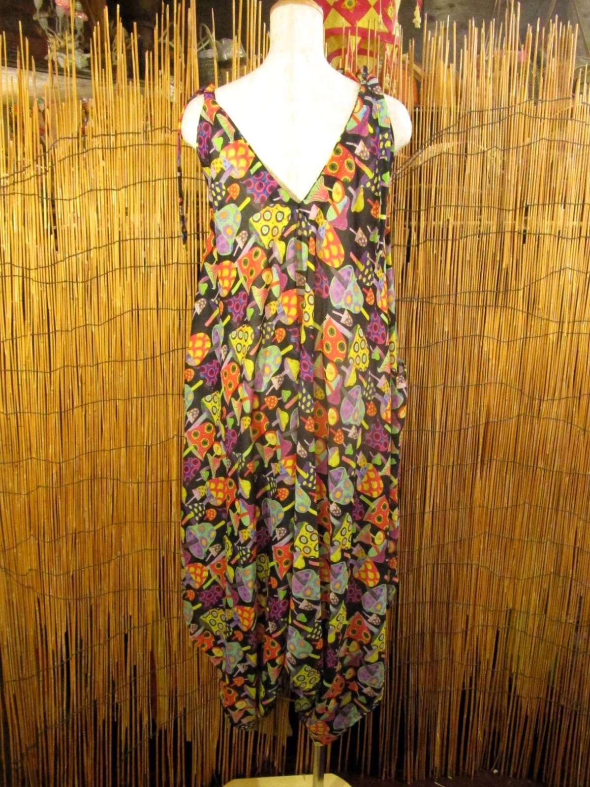 画像3: マッシュルームプリント＊レーヨン素材＊ゆったり＊変型＊サロペット