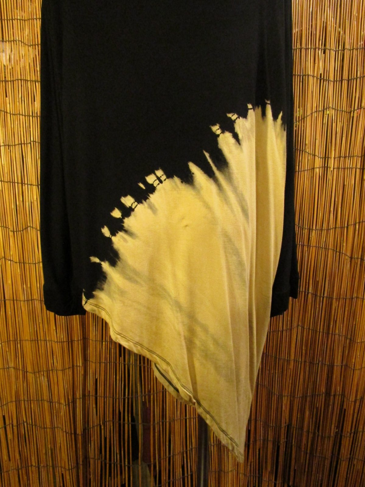 画像: スパンデックス混合＊レーヨン素材＊モノトーン＊アシンメトリー＊変型＊ワンピース