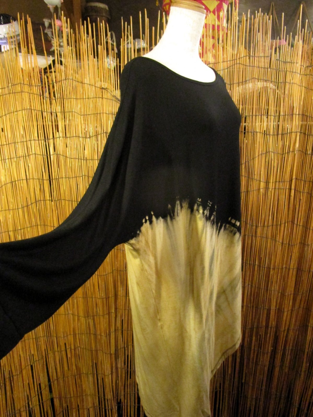 画像: スパンデックス混合＊レーヨン素材＊モノトーン＊アシンメトリー＊変型＊ワンピース