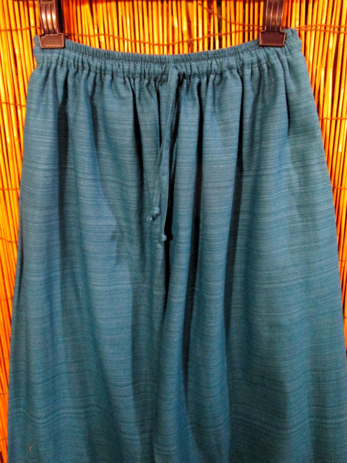 画像2: 二色の糸＊コットン素材＊シンプル＊ふんわり＊アラジンパンツ