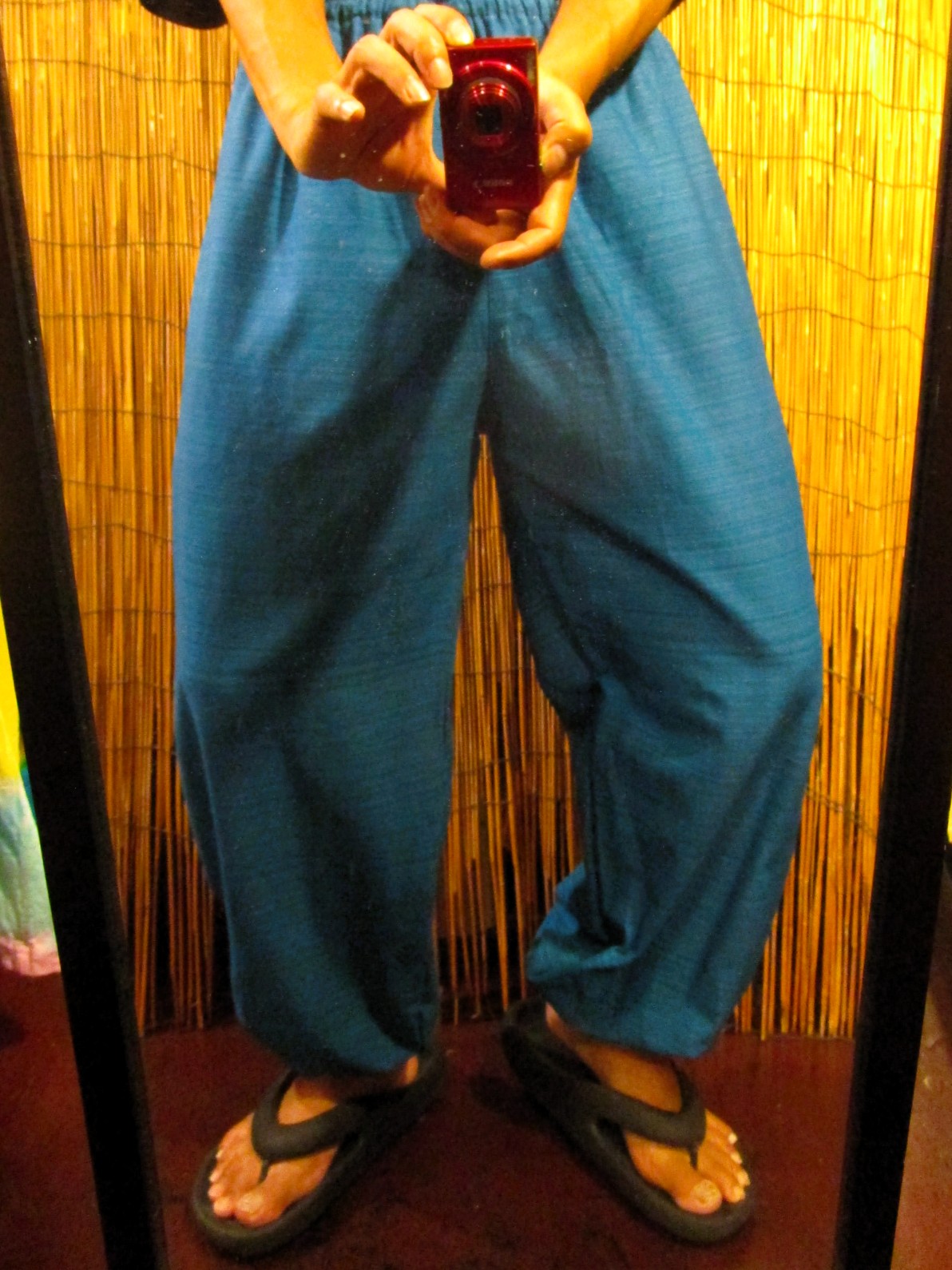 画像: 二色の糸＊コットン素材＊シンプル＊ふんわり＊アラジンパンツ