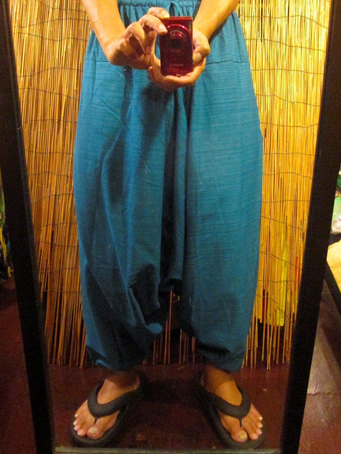 画像: 二色の糸＊コッン素材＊シンプル＊ふんわり＊サルエルパンツ