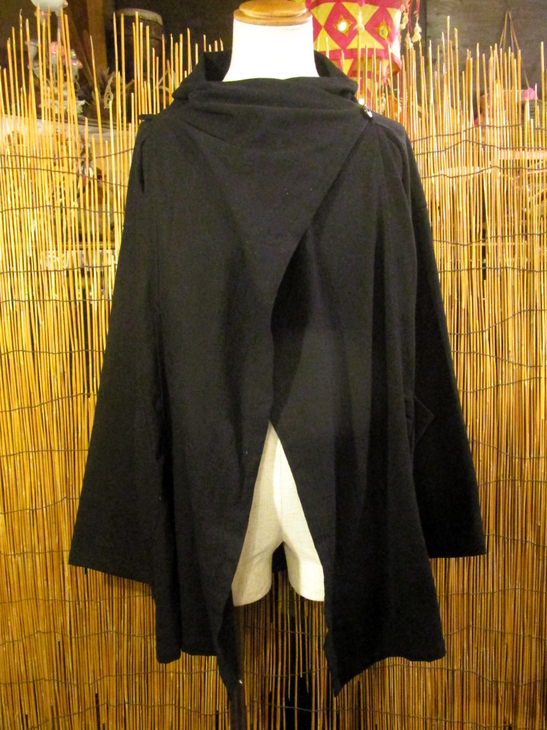 画像1: 黒色＊コットン素材＊ゆったりサイズ＊２ＷＡＹ＊スナフキン＊旅人風コート
