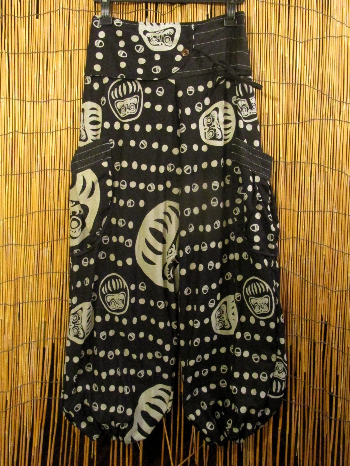 画像1: 和風プリント＊コットン素材＊カーゴタイプ＊アラジンパンツ 