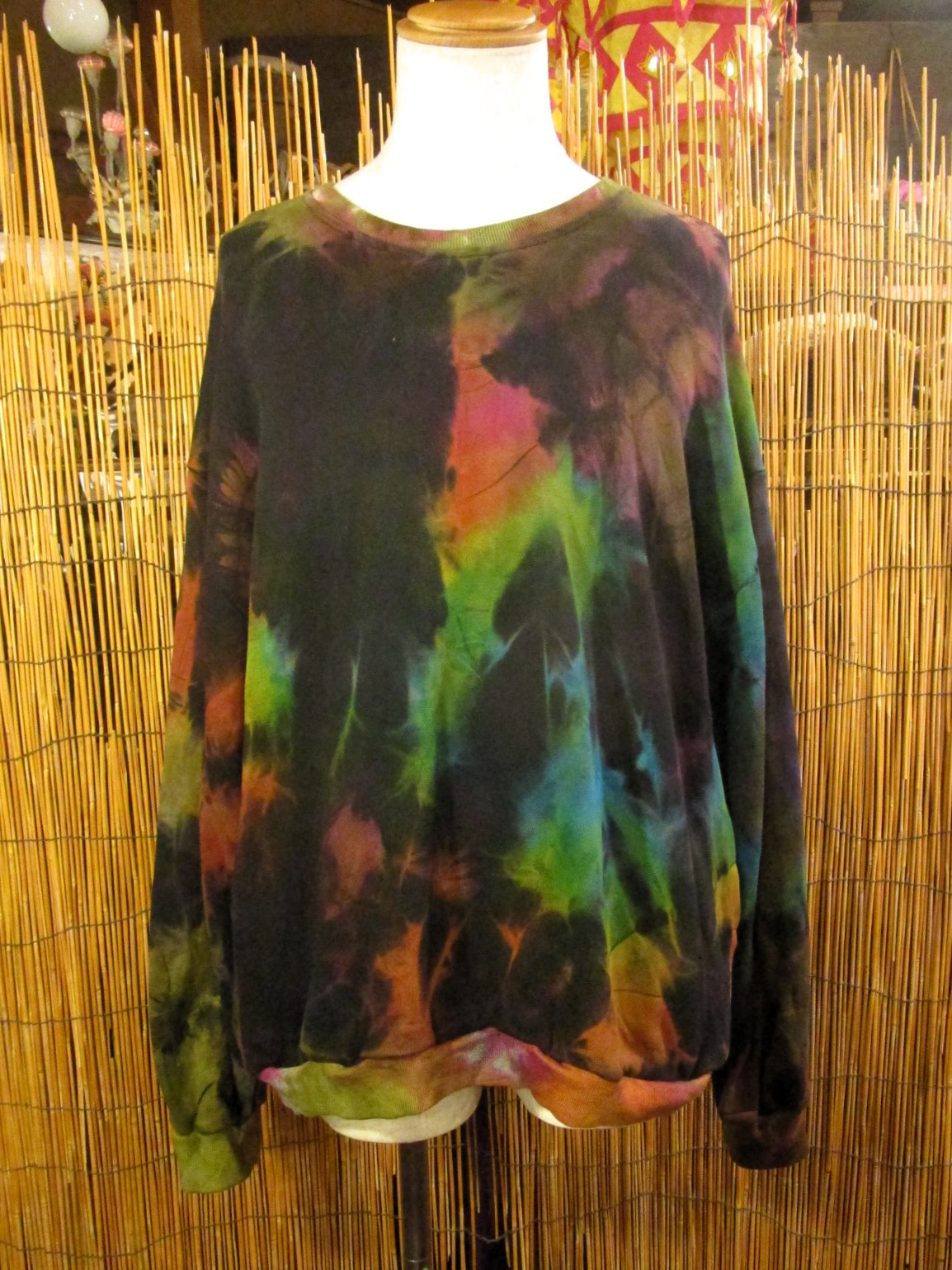 画像1: タイダイ染め＊コットン素材＊スウェット生地＊トレーナー