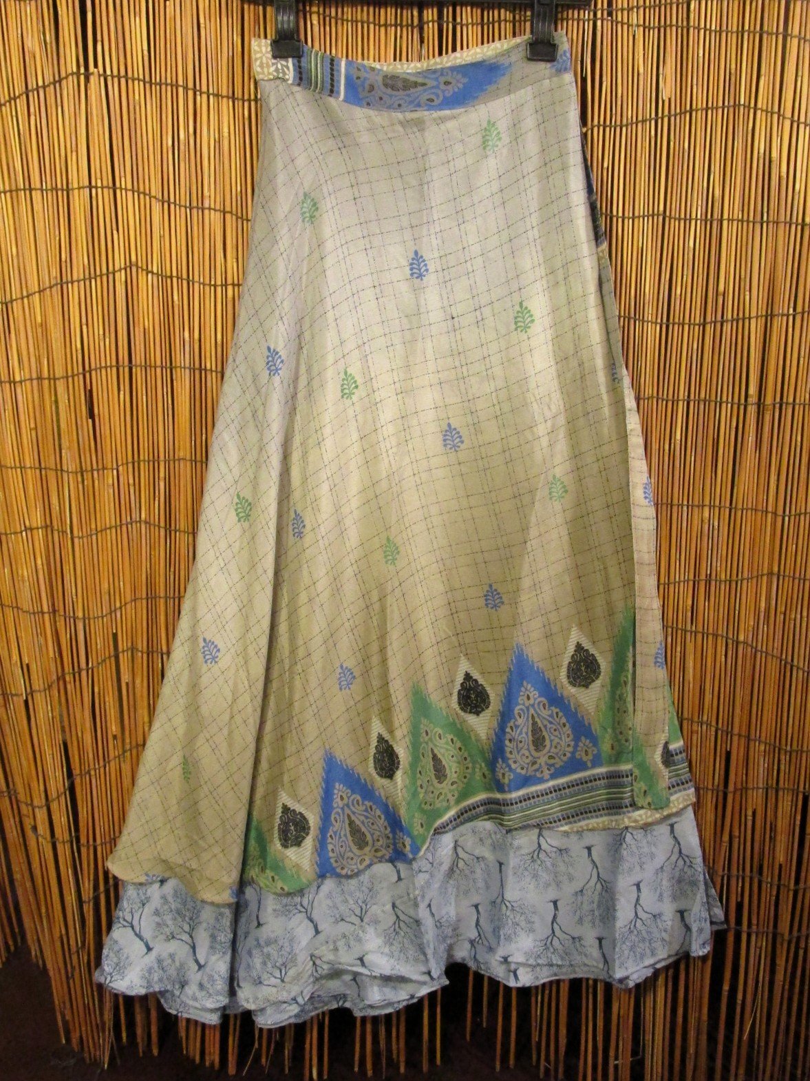 画像4: サリー生地＊ポリエステル素材＊フリーサイズ＊２ＷＡＹ＊二枚重ね＊マキシ丈＊ラップスカート