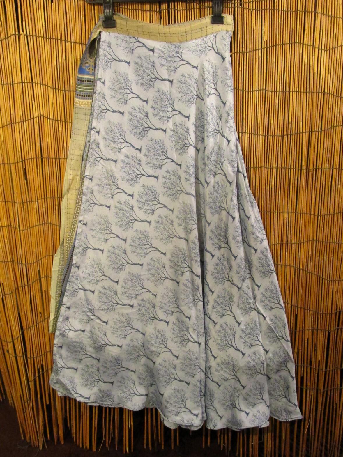 画像: サリー生地＊ポリエステル素材＊フリーサイズ＊２ＷＡＹ＊二枚重ね＊マキシ丈＊ラップスカート