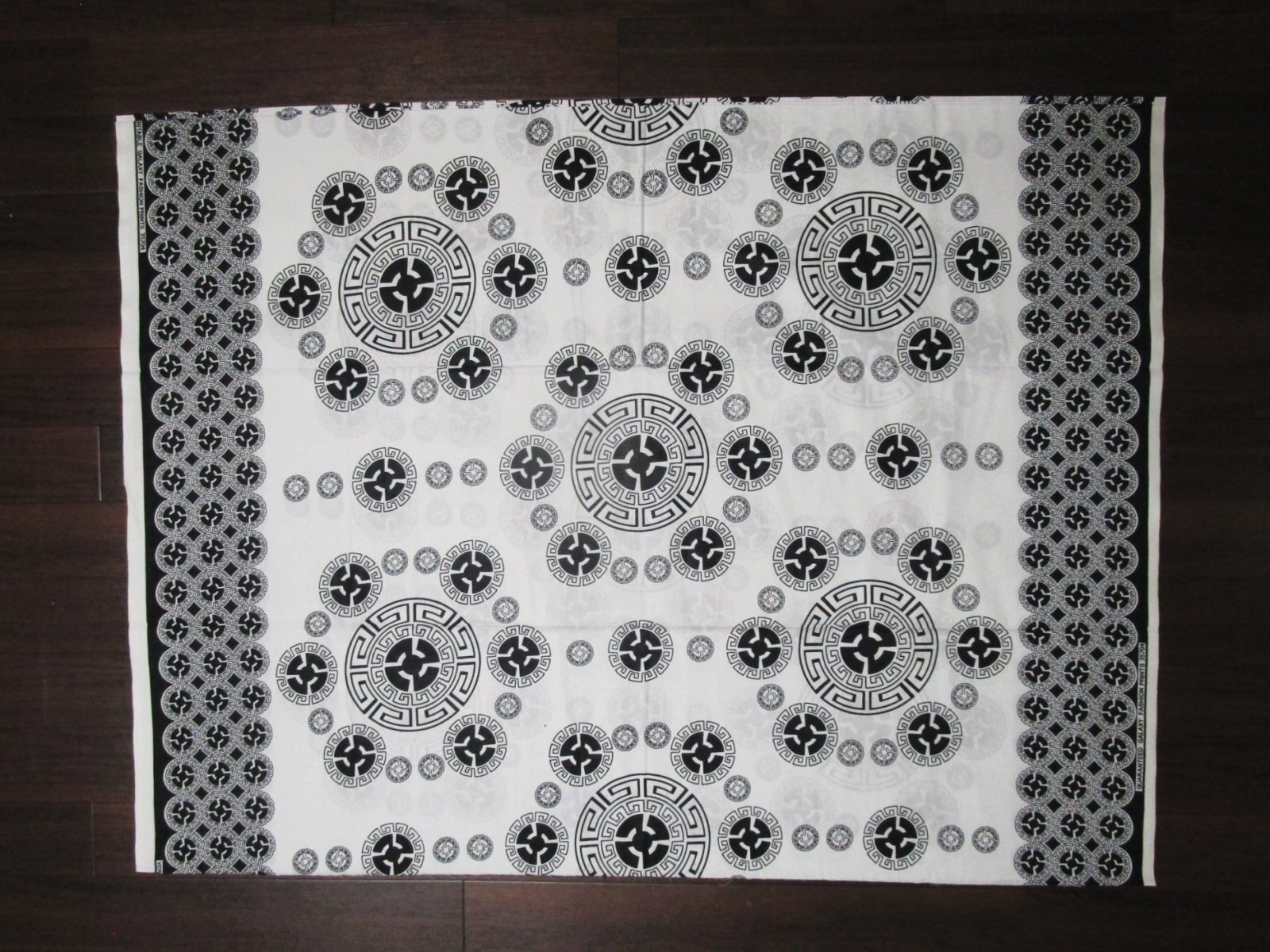 画像: アフリカンプリント生地 パーニュ