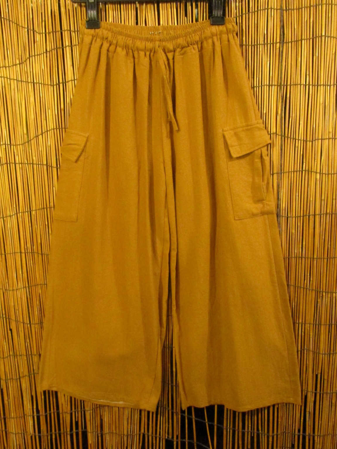 画像1: 無地＊コットン素材＊カーゴタイプ＊半端丈パンツ