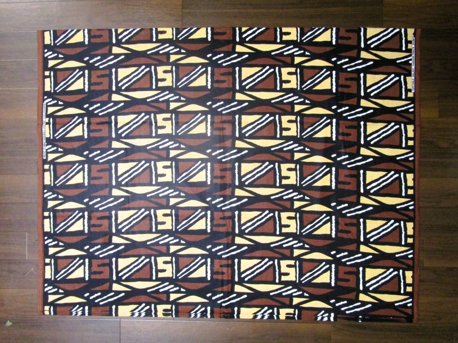 画像: アフリカンプリント生地 パーニュ