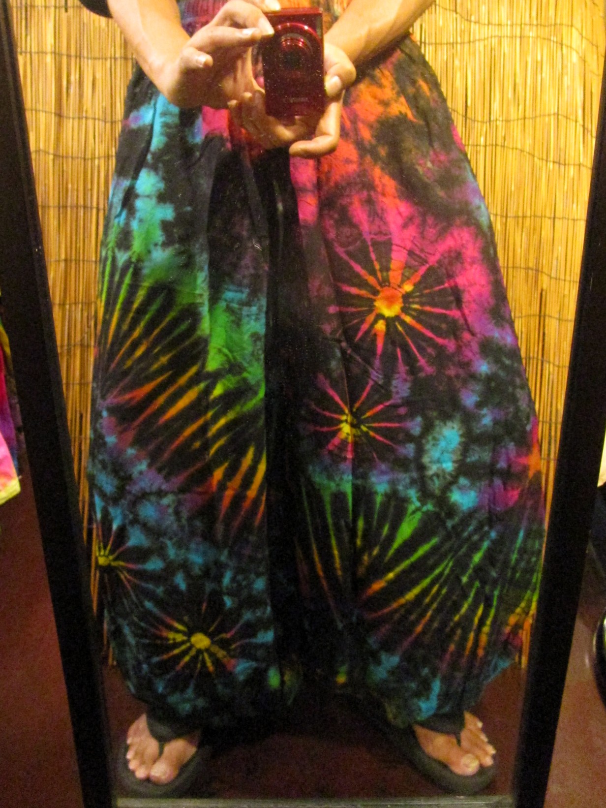 画像: タイダイ染め＊レーヨン素材＊ゆったりシルエット＊ビッグアラジンパンツ＊バルーンパンツ