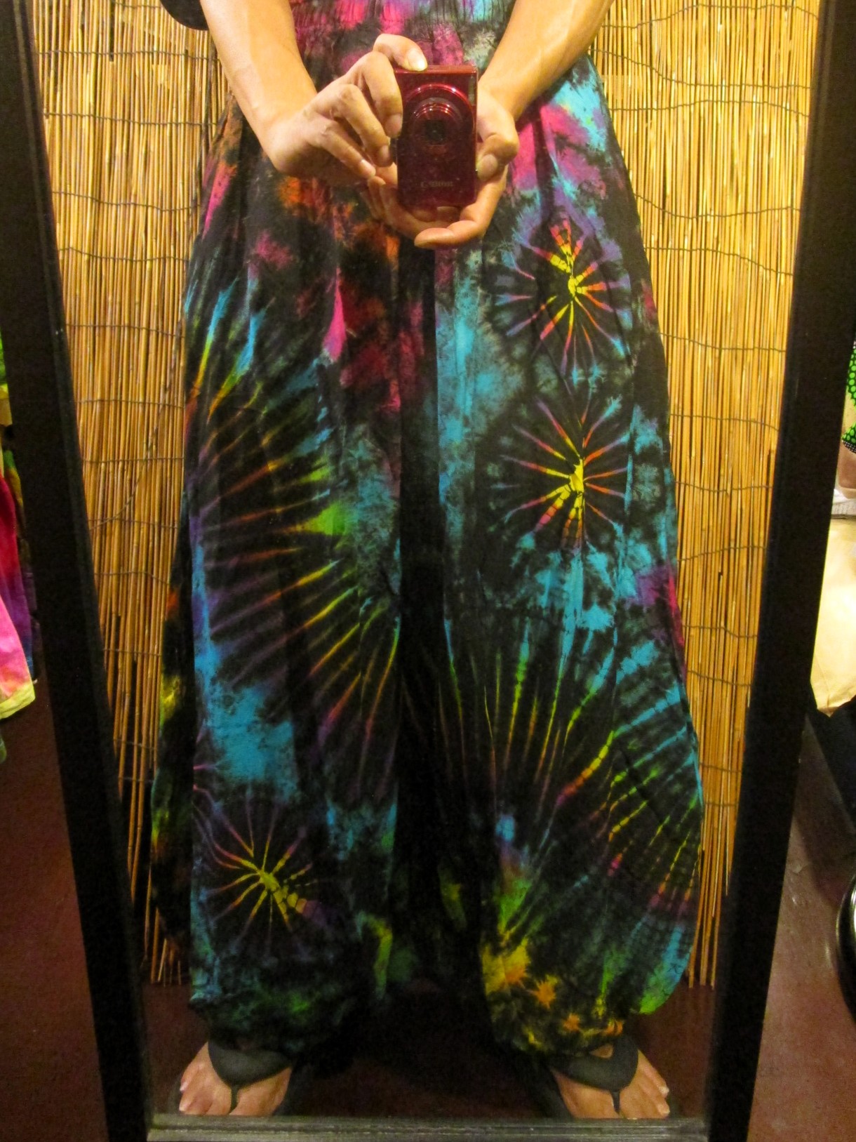 画像: タイダイ染め＊レーヨン素材＊ゆったりシルエット＊ビッグアラジンパンツ＊バルーンパンツ