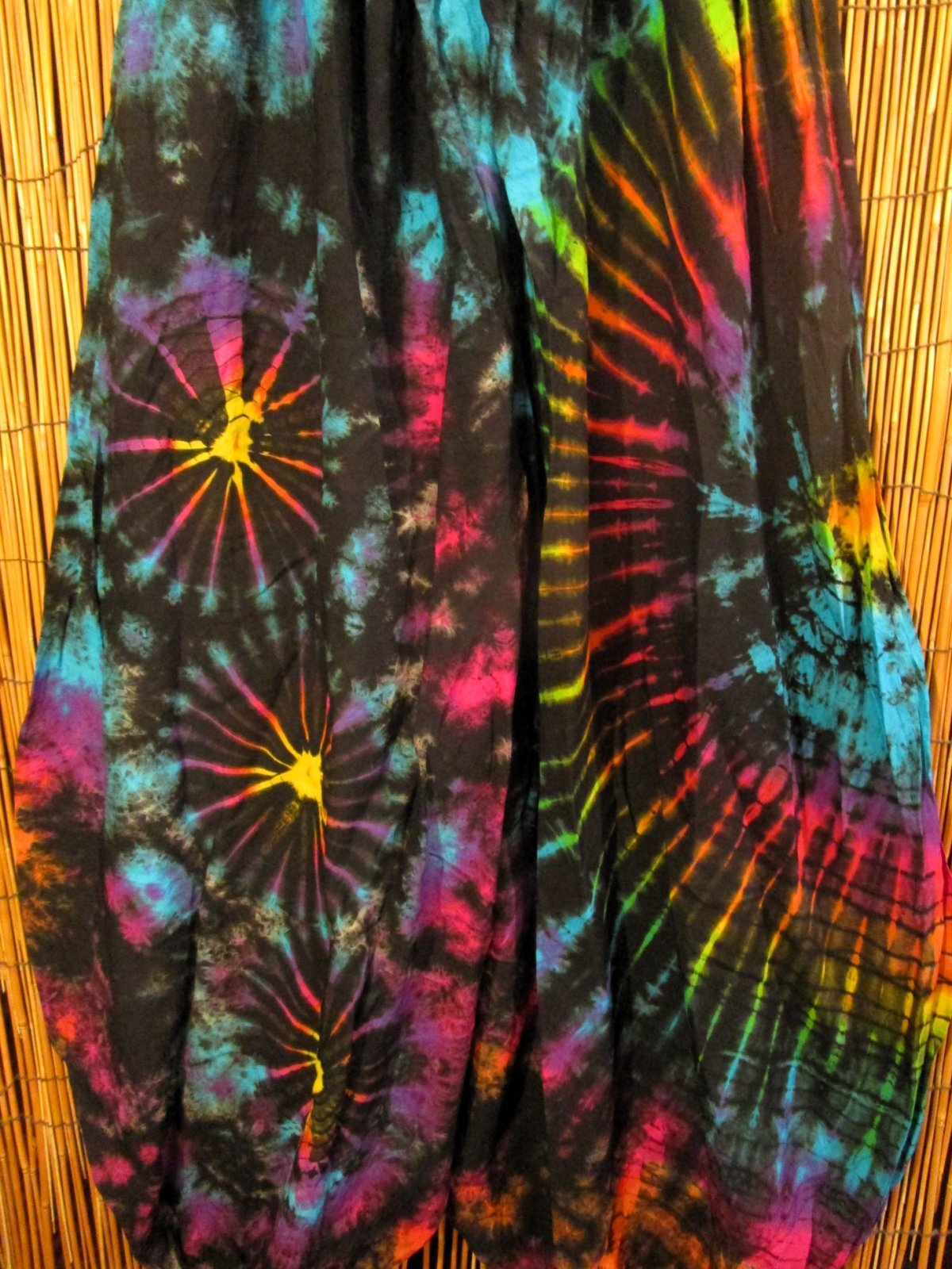 画像2: タイダイ染め＊レーヨン素材＊ゆったりシルエット＊ビッグアラジンパンツ＊バルーンパンツ