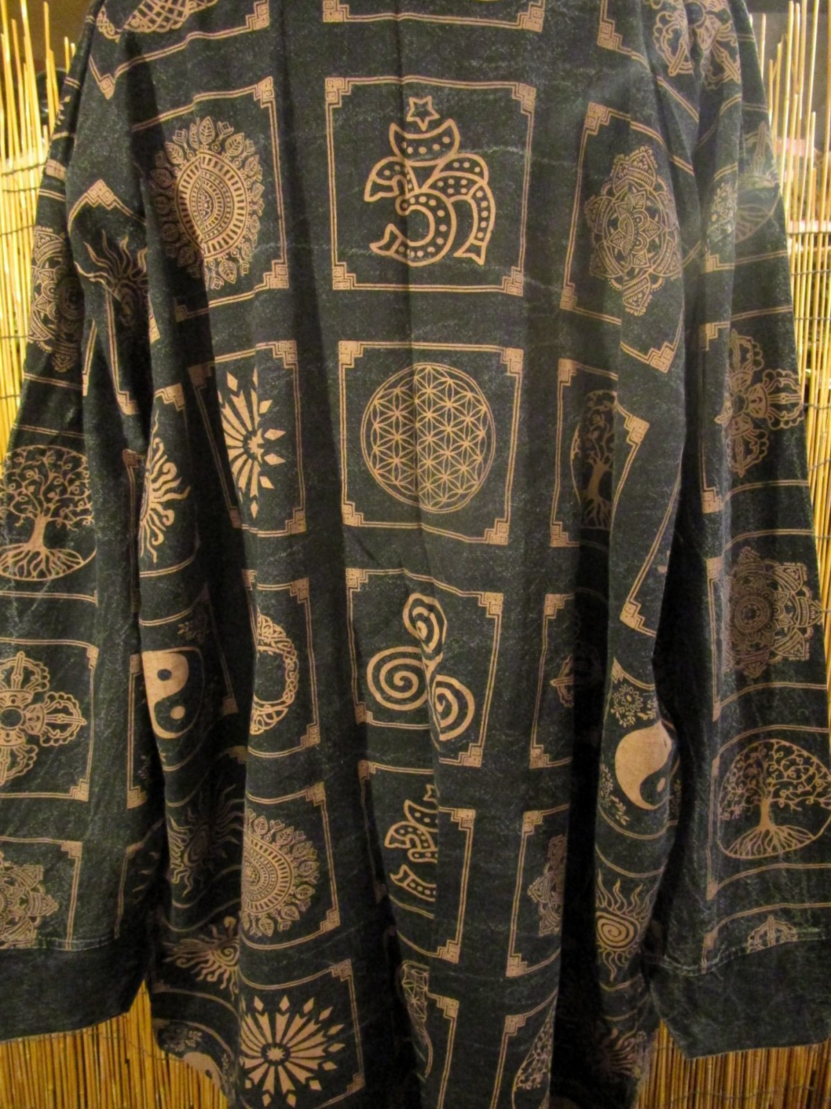 画像: ストーンウォッシュ加工＊コットン素材＊民族調プリント＊ゆったりサイズ＊２ＷＡＹ＊フリンジ＊スナフキン＊旅人風コート