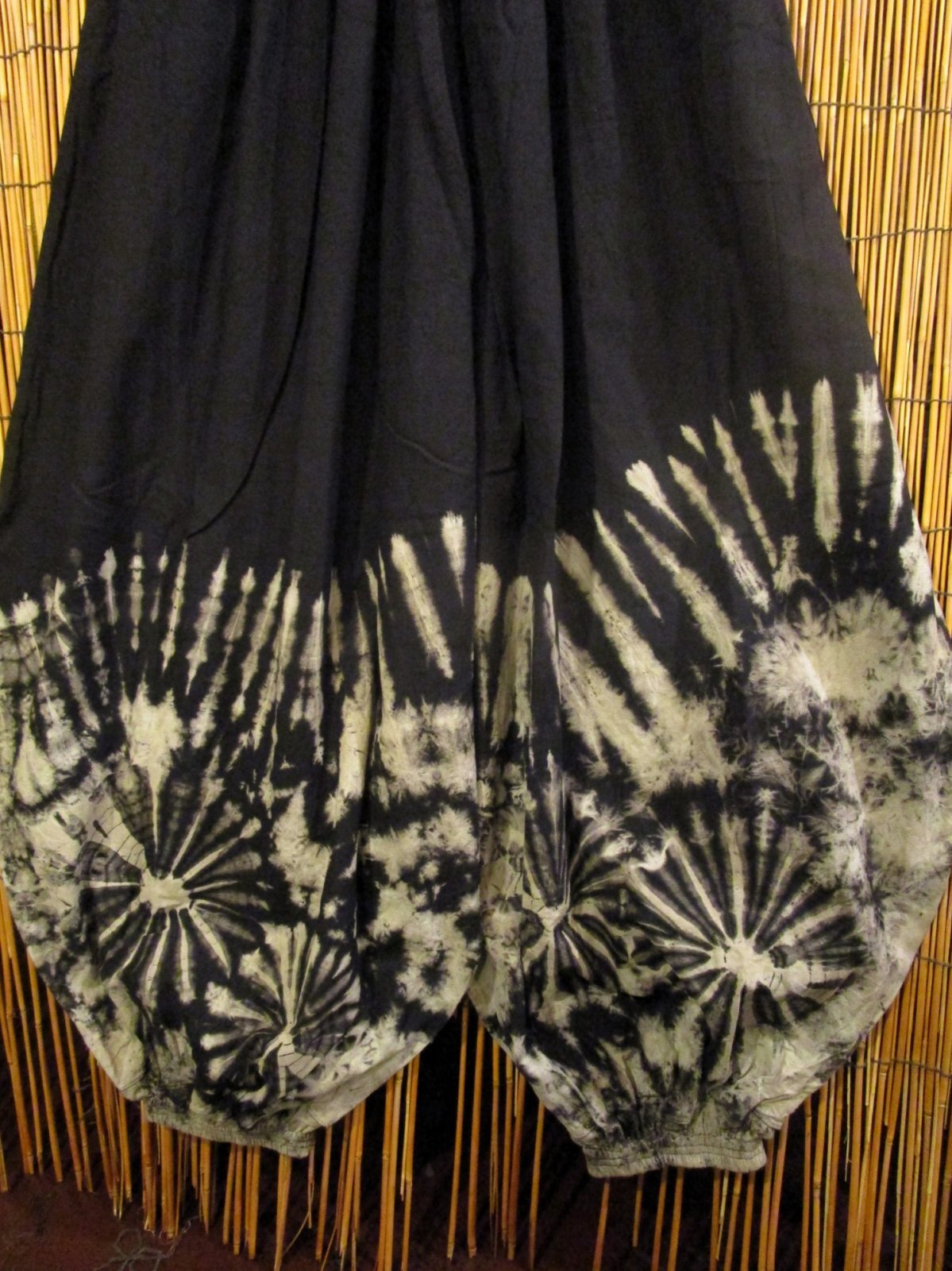 画像2: モノトーンタイダイ染め＊コットン素材＊ゆったりシルエット＊ビッグアラジンパンツ＊バルーンパンツ