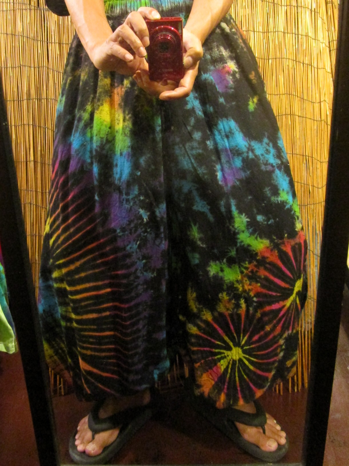 画像: タイダイ染め＊コットン素材＊ゆったりシルエット＊ビッグアラジンパンツ＊バルーンパンツ