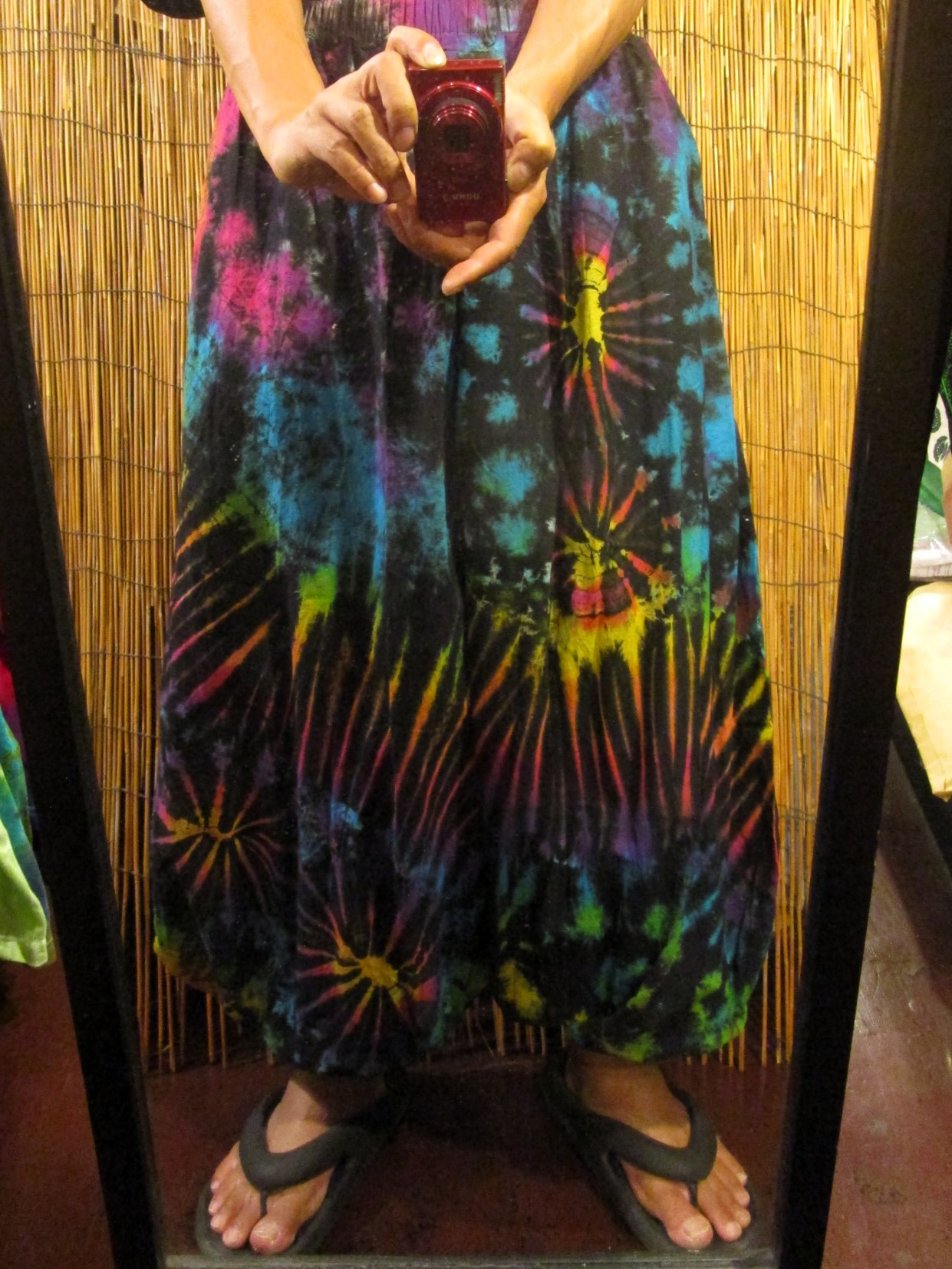 画像: タイダイ染め＊コットン素材＊ゆったりシルエット＊ビッグアラジンパンツ＊バルーンパンツ