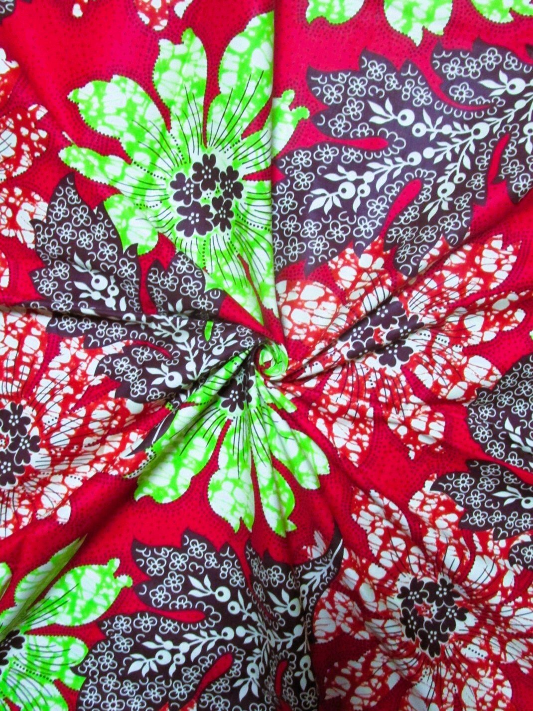 画像: アフリカンプリント生地 パーニュ