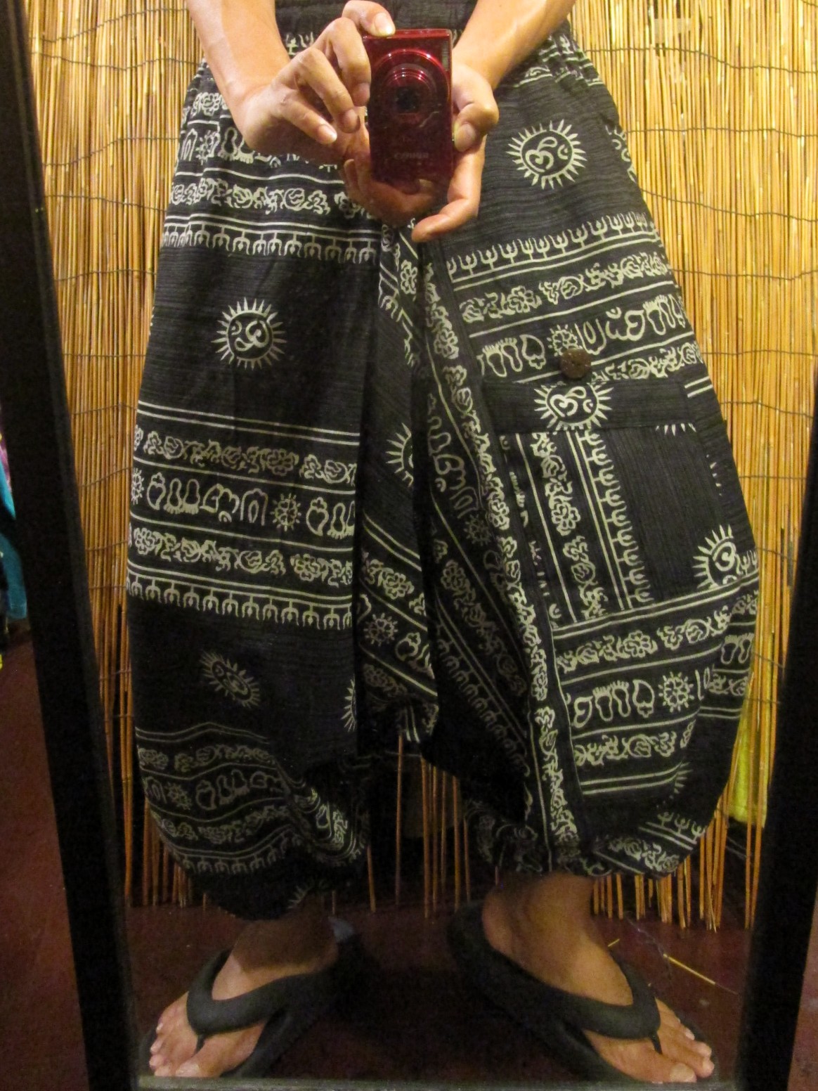 画像: 二色の糸＊コッン素材＊ラムナミプリント＊ふんわり＊サルエルパンツ