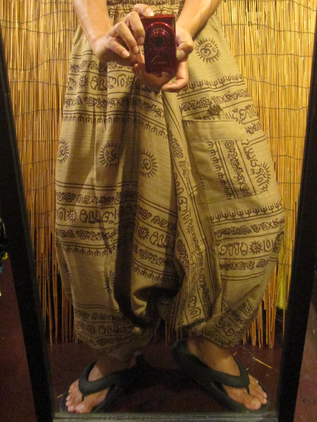 画像: 二色の糸＊コッン素材＊ラムナミプリント＊ふんわり＊サルエルパンツ