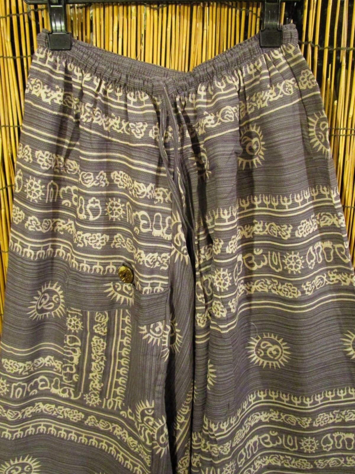 画像2: 二色の糸＊コッン素材＊ラムナミプリント＊ふんわり＊サルエルパンツ