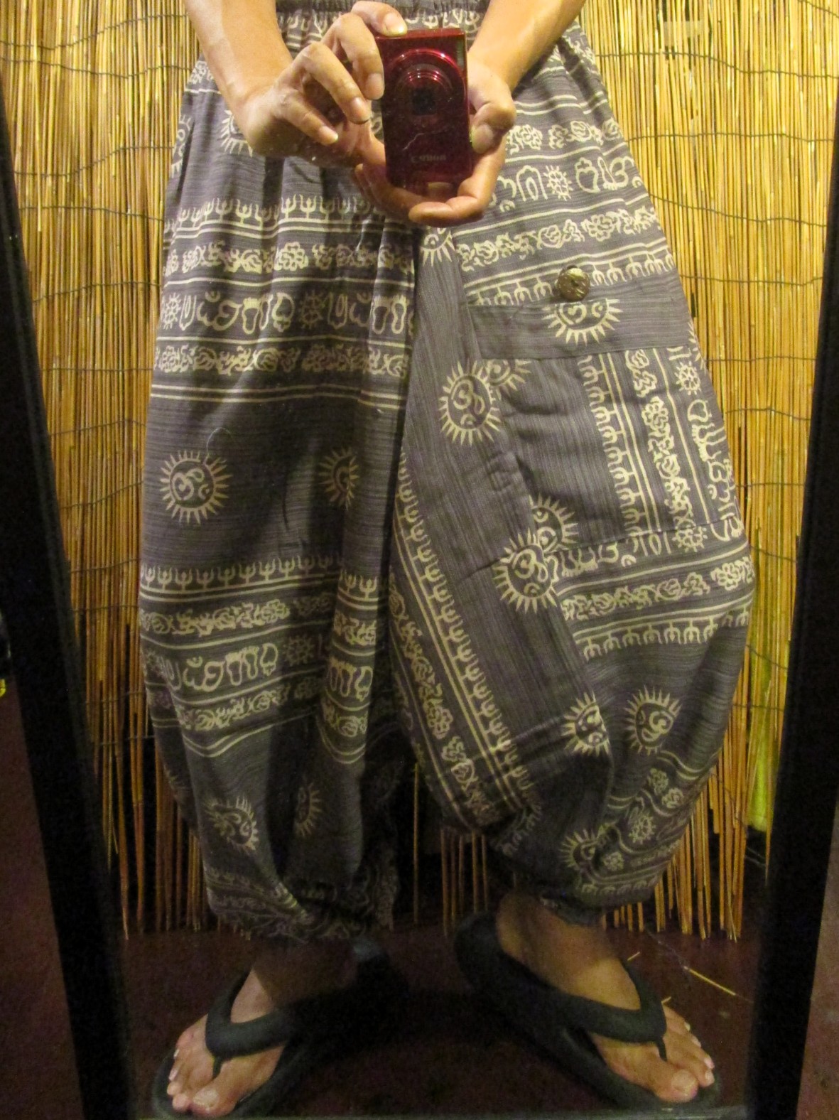 画像: 二色の糸＊コッン素材＊ラムナミプリント＊ふんわり＊サルエルパンツ