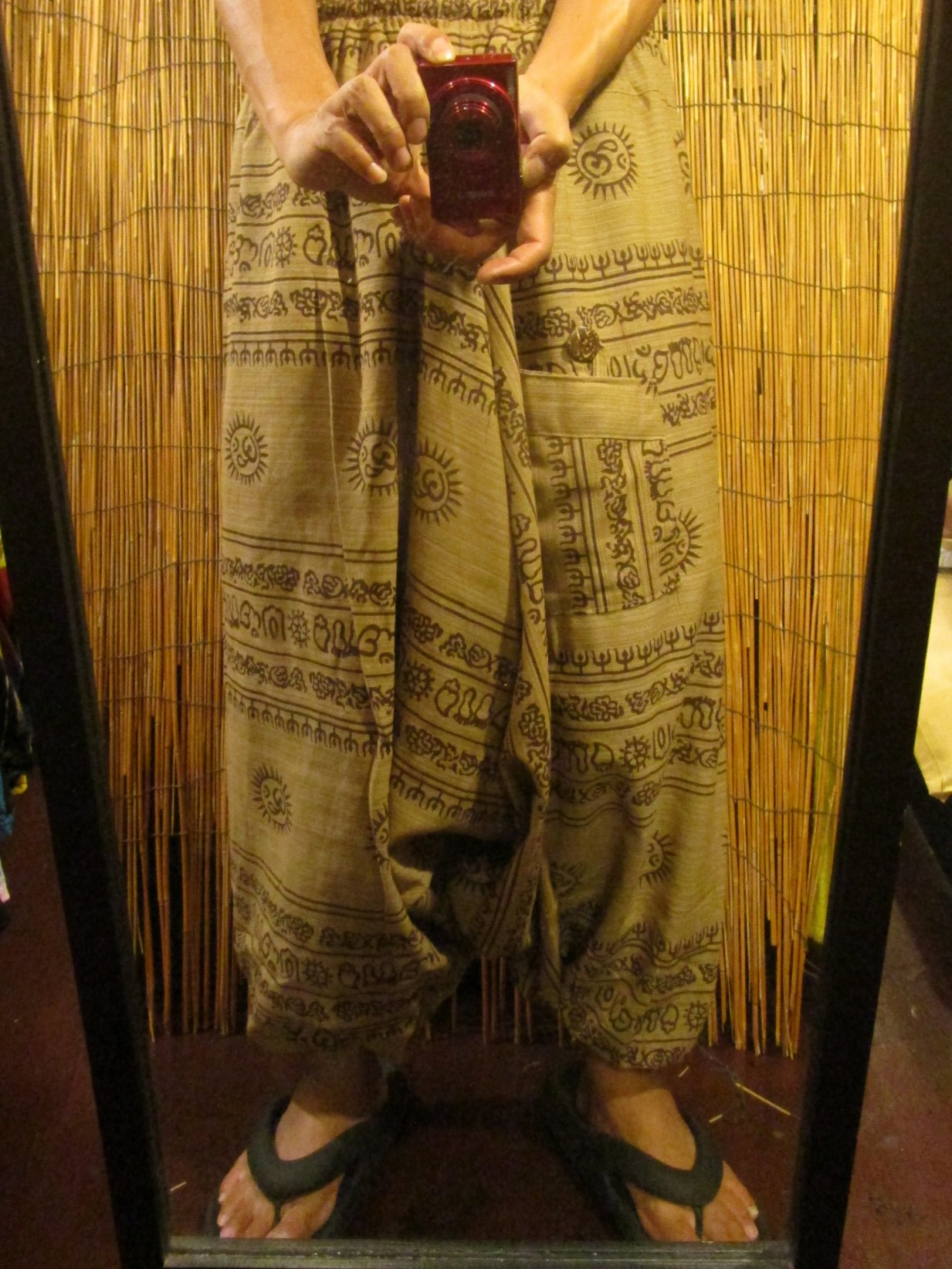 画像: 二色の糸＊コッン素材＊ラムナミプリント＊ふんわり＊サルエルパンツ