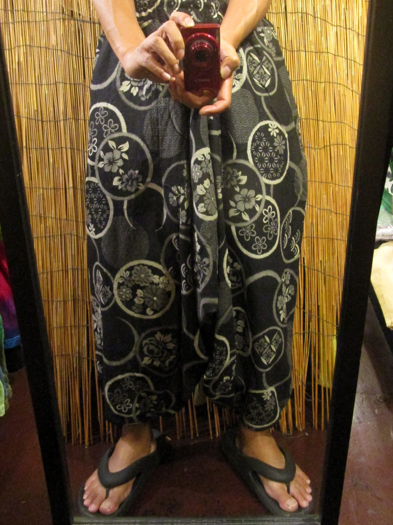 画像: 和風プリント＊コットン素材＊ふんわり＊サルエルパンツ