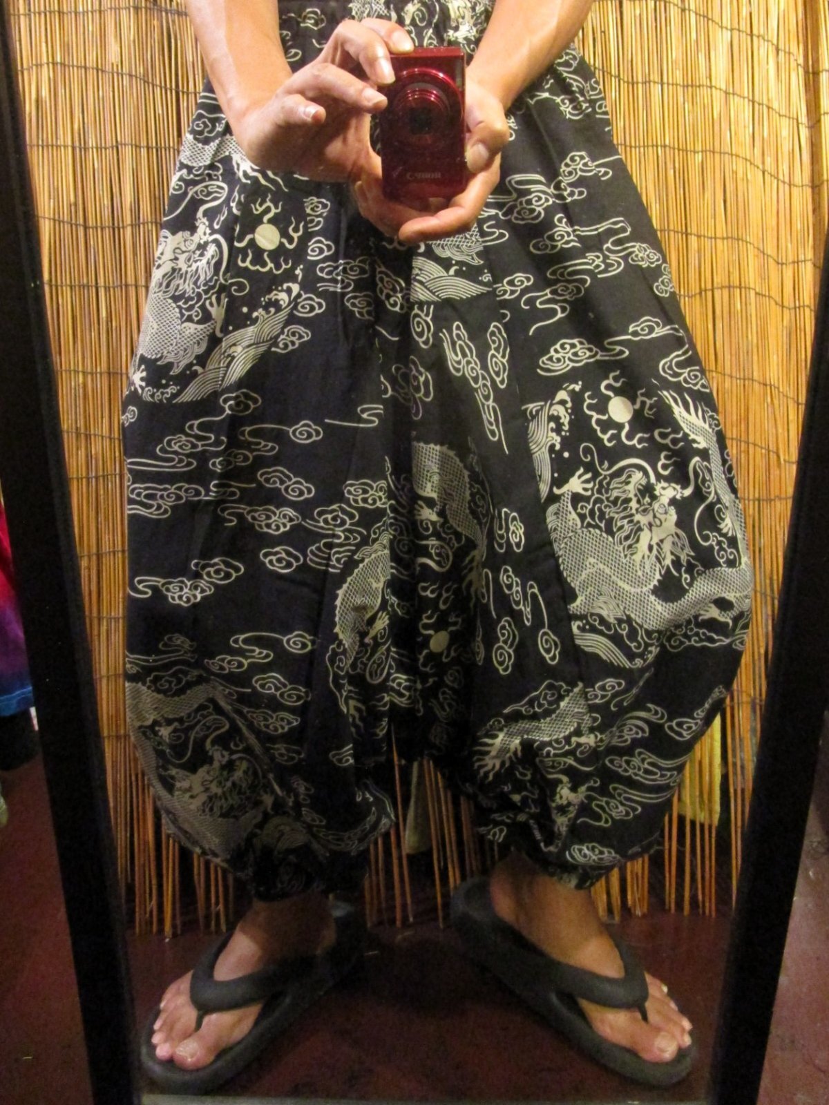 画像: 和風プリント＊コットン素材＊ふんわり＊サルエルパンツ