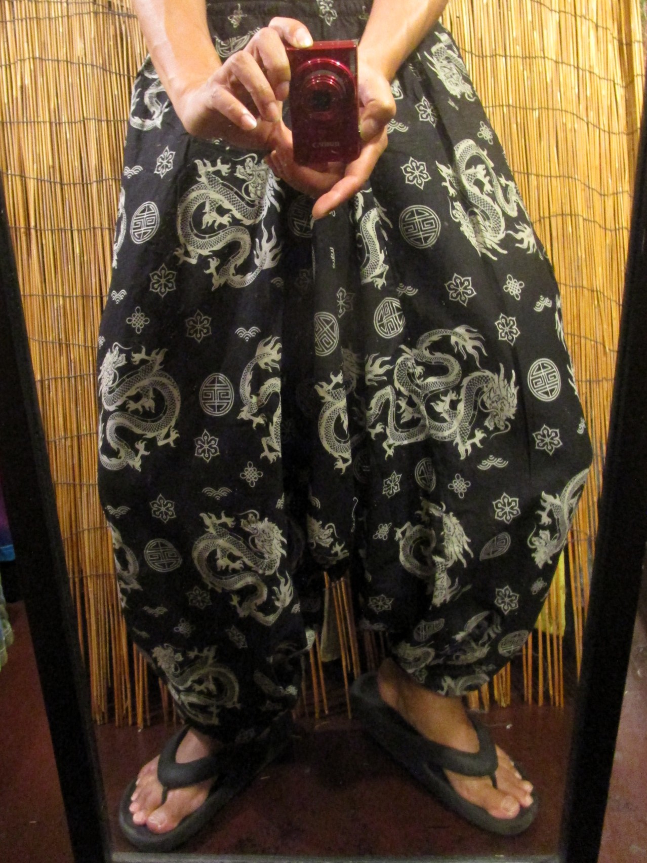 画像: 和風プリント＊コットン素材＊ふんわり＊サルエルパンツ