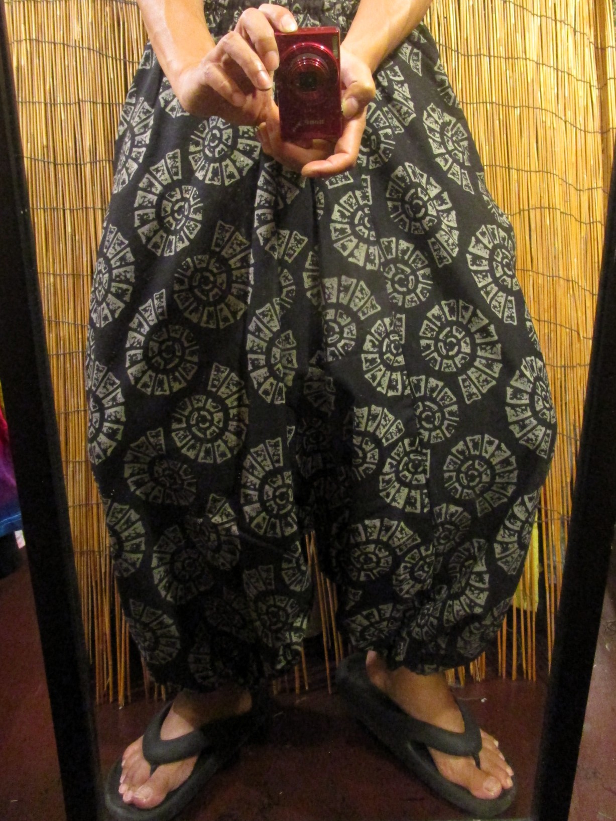 画像: 和風プリント＊コットン素材＊ふんわり＊サルエルパンツ