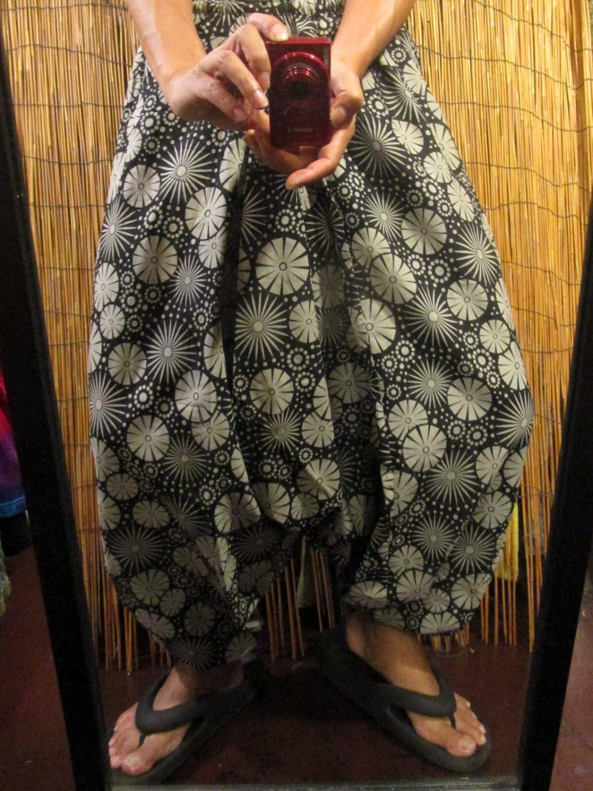 画像: 和風プリント＊コットン素材＊ふんわり＊サルエルパンツ