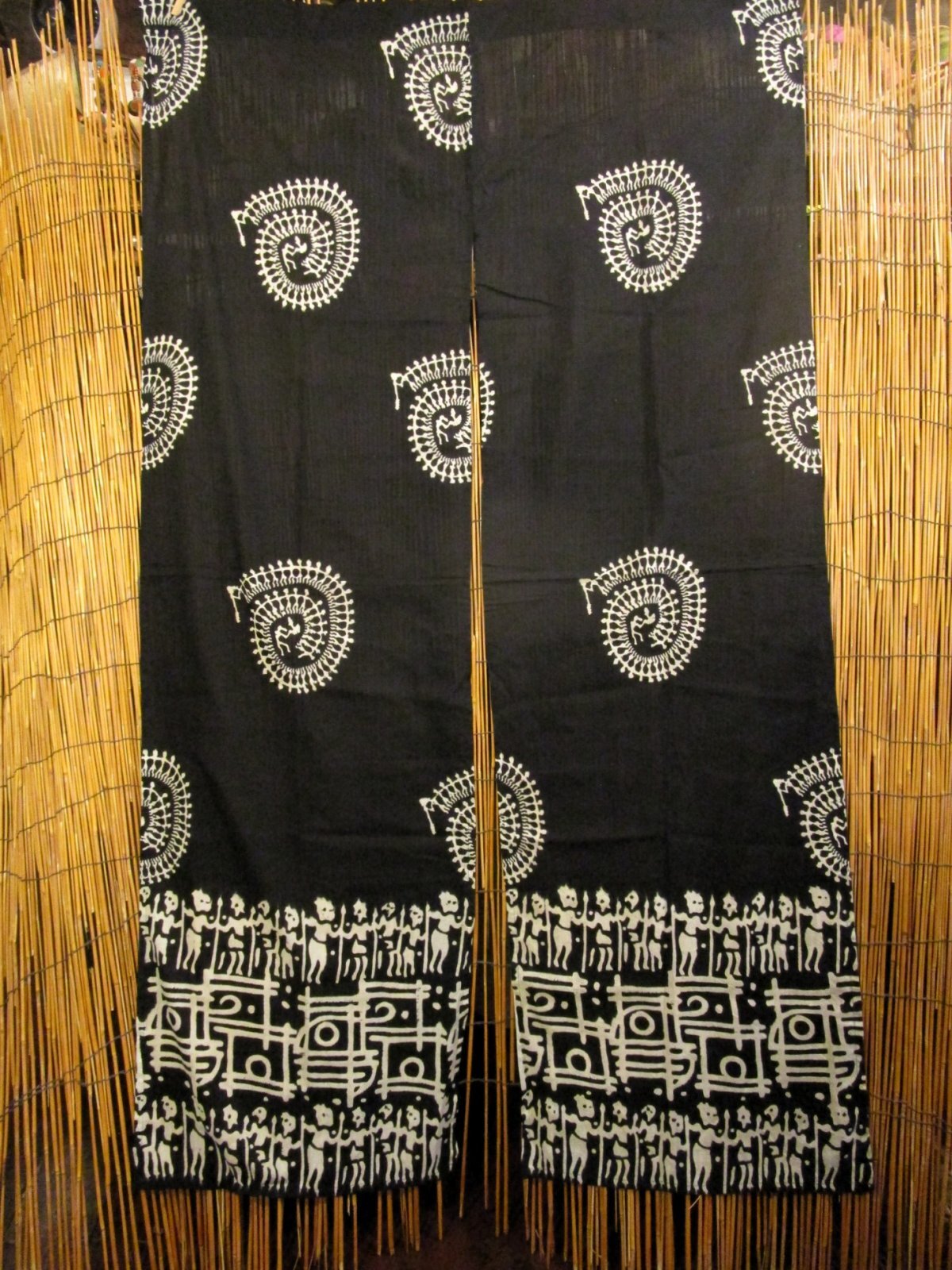 画像1: インド綿＊アジアンプリント＊暖簾＊のれん