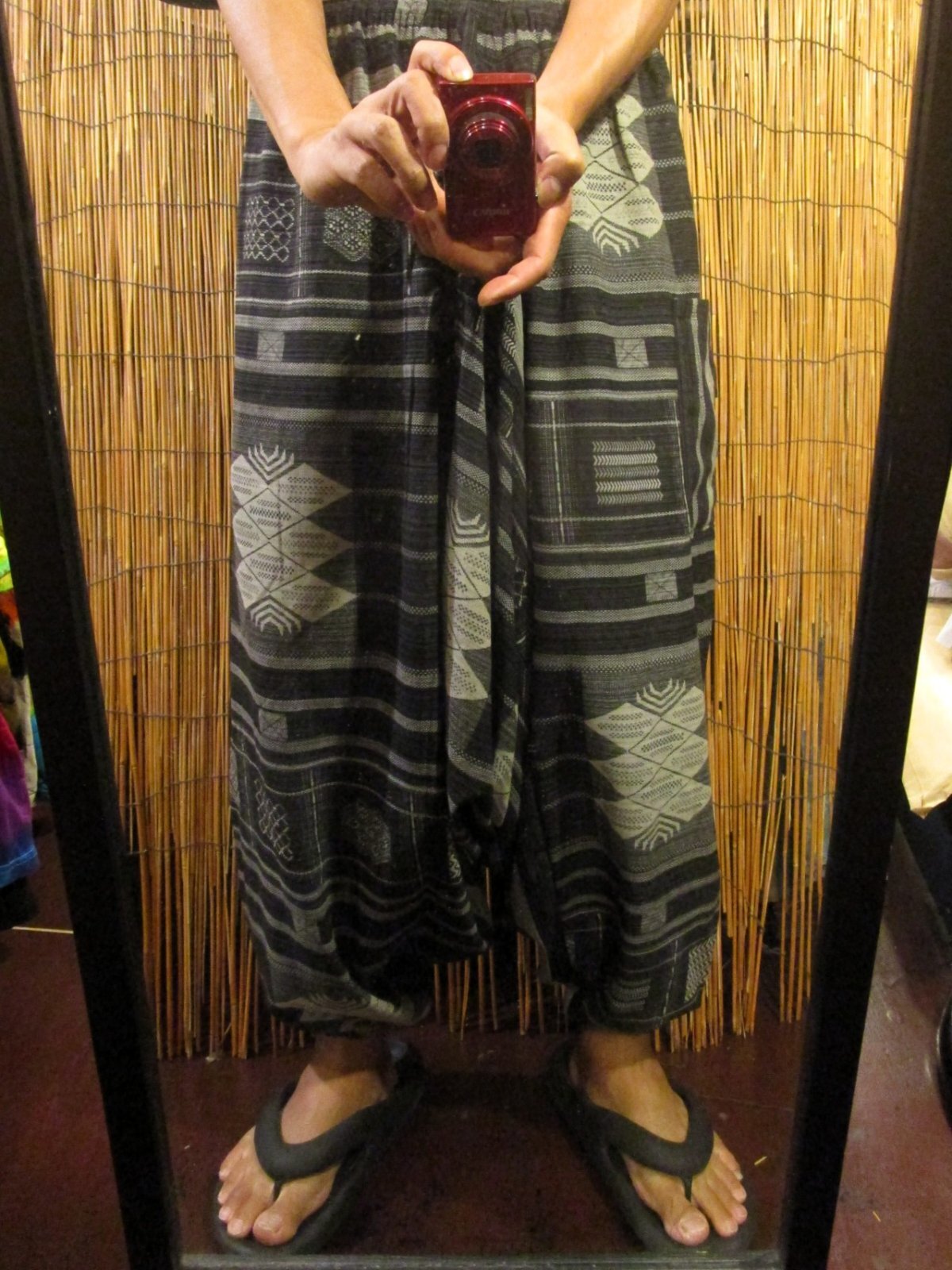 画像: 織り柄風プリント＊コットン素材＊ふんわり＊サルエルパンツ