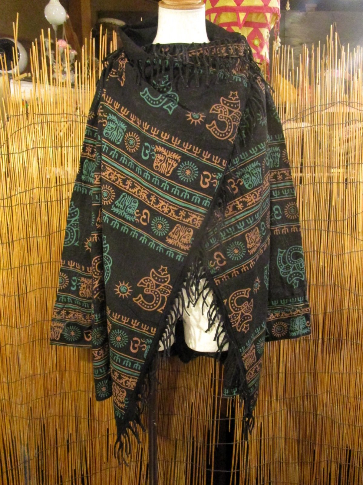 画像1: ストーンウォッシュ＆ラムナミプリント＊コットン素材＊ゆったりサイズ＊２ＷＡＹ＊フリンジ＊スナフキン＊旅人風コート