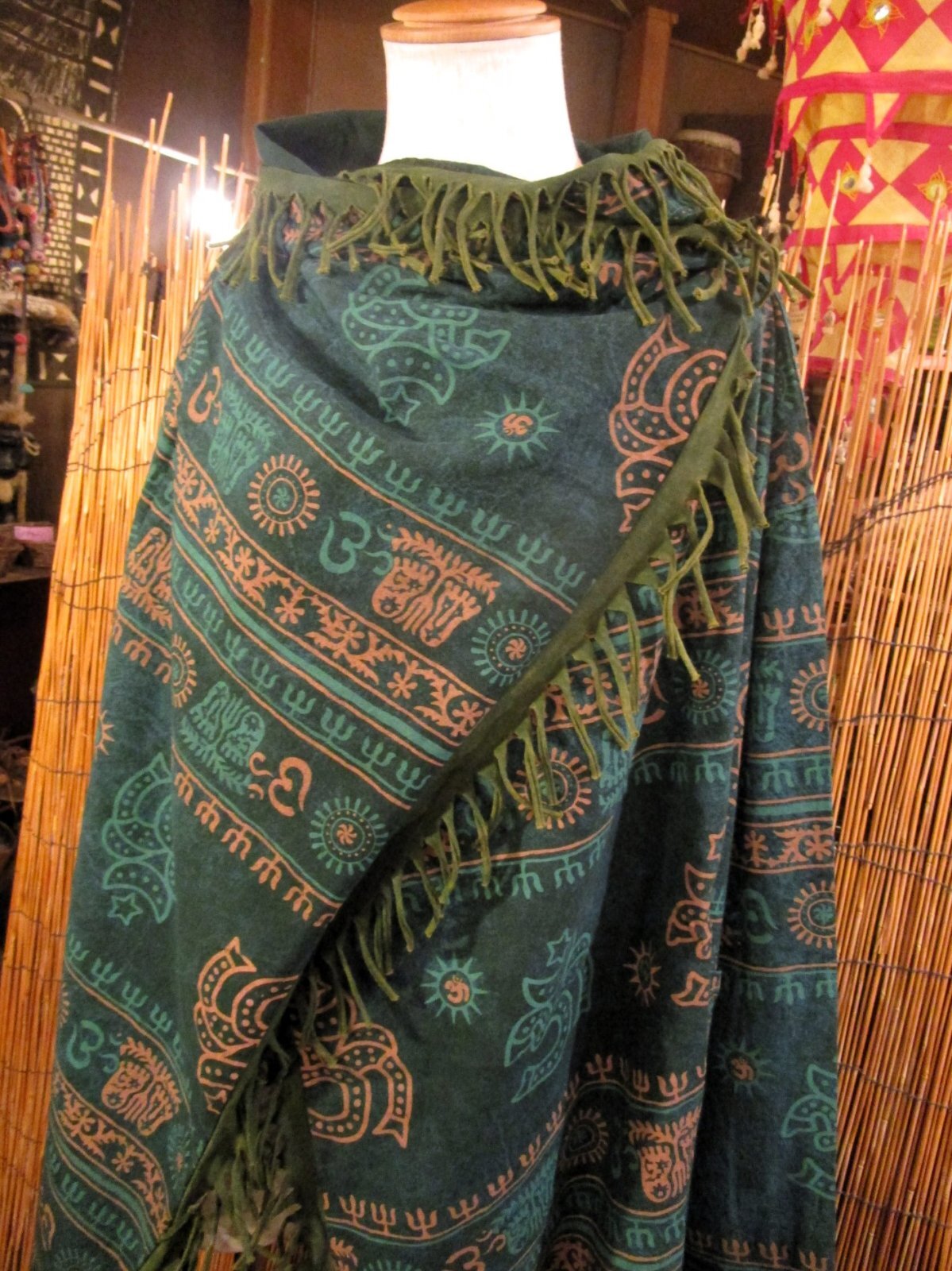 画像: ストーンウォッシュ＆ラムナミプリント＊コットン素材＊ゆったりサイズ＊２ＷＡＹ＊フリンジ＊スナフキン＊旅人風コート