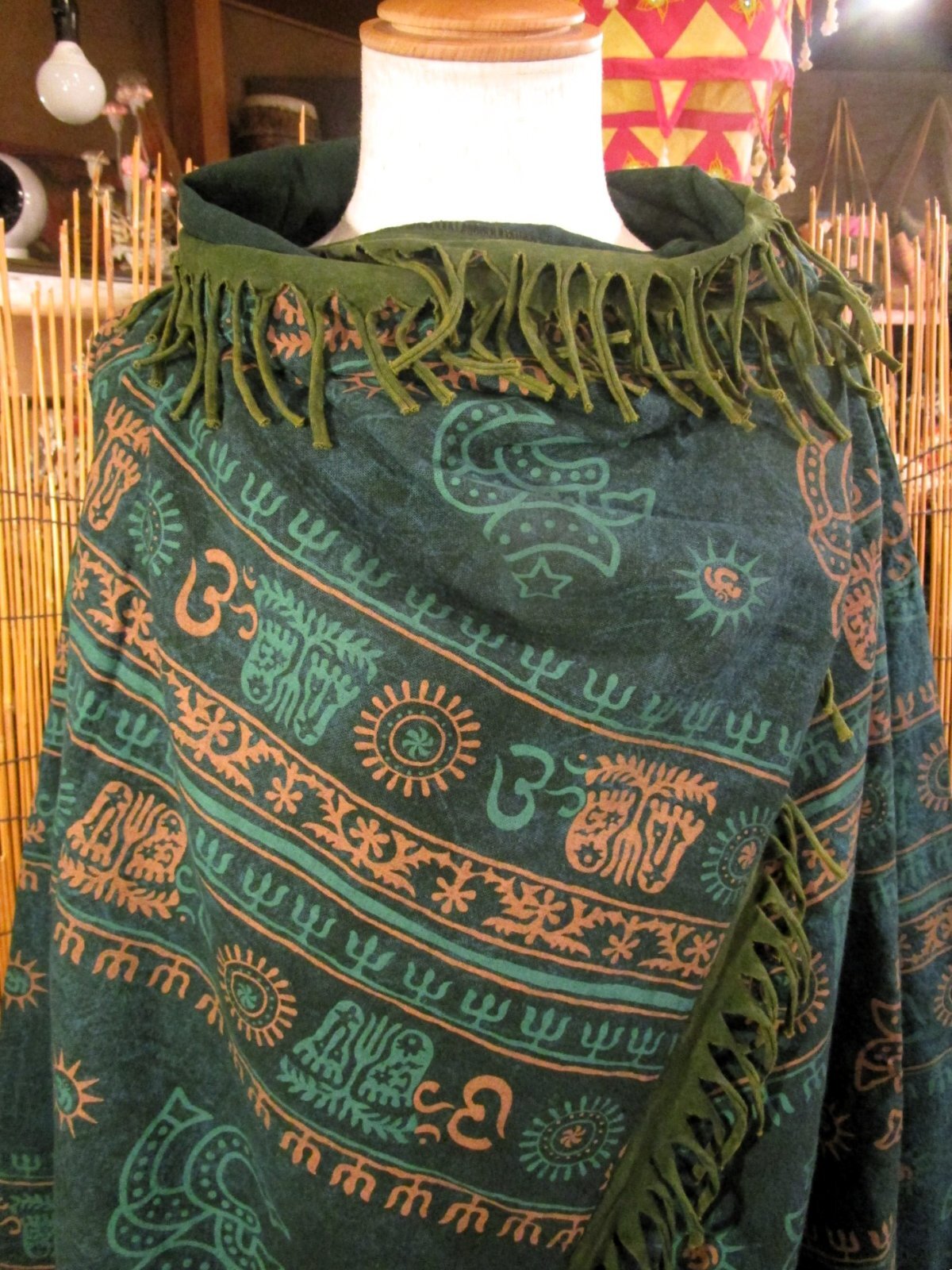 画像: ストーンウォッシュ＆ラムナミプリント＊コットン素材＊ゆったりサイズ＊２ＷＡＹ＊フリンジ＊スナフキン＊旅人風コート