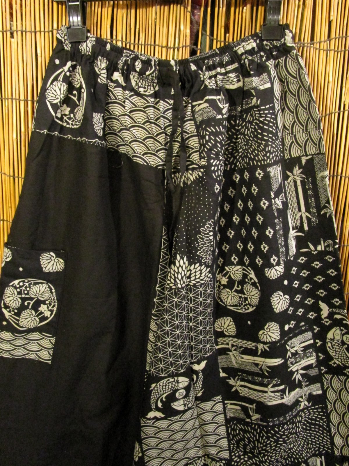 画像2: 黒色＋和風プリント＊切り替え＊コットン素材＊ふんわり＊サルエルパンツ